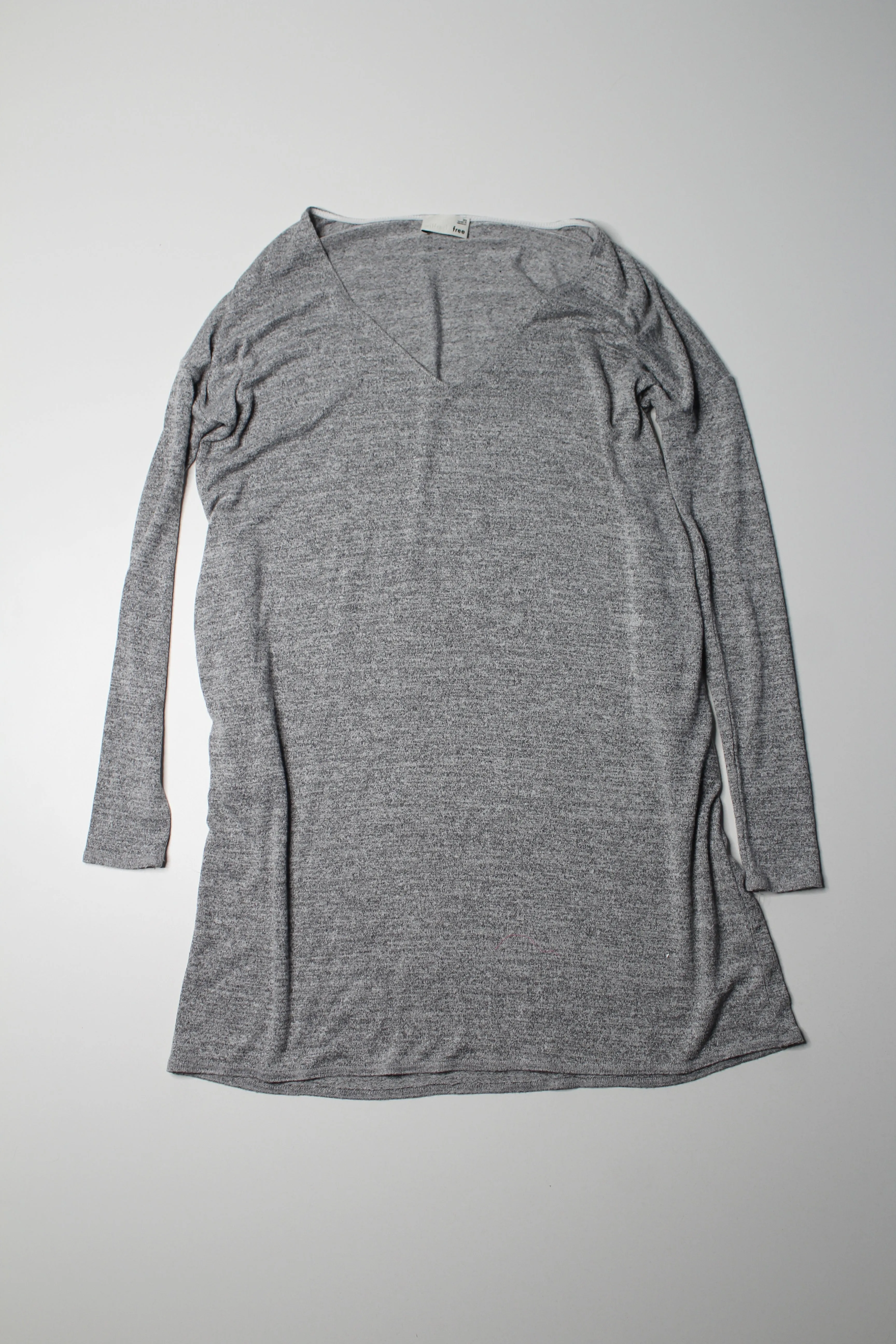 Aritzia Wilfred light grey ‘Gail’ dress, size xs (oversized fit) (price reduced: was $25)