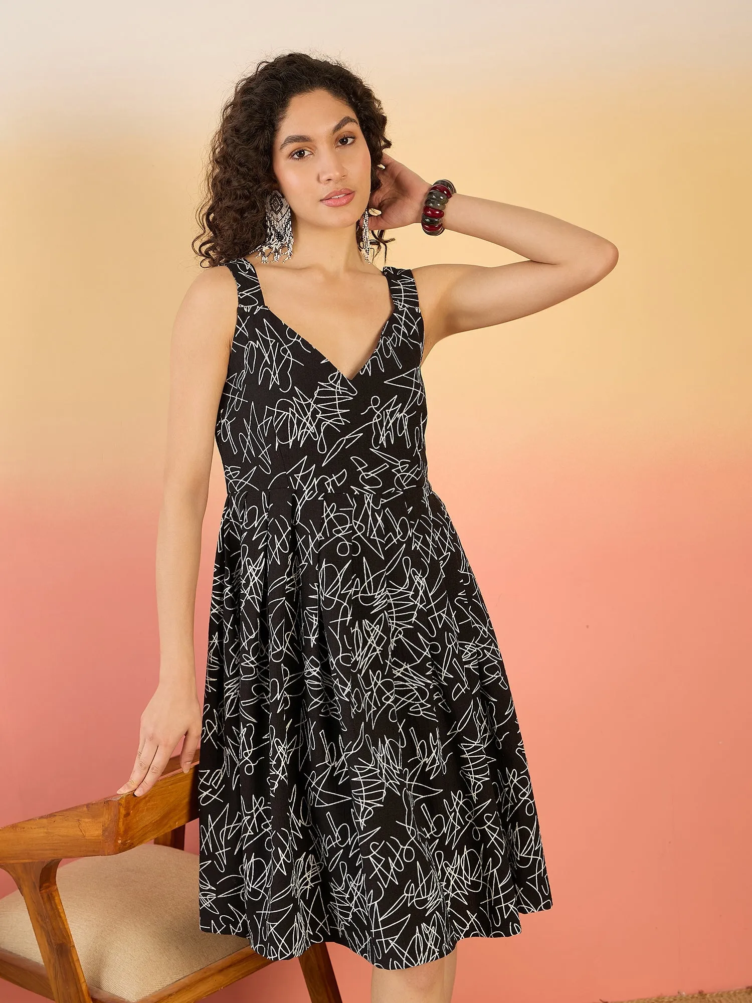 Black White Rubber Sweetheart Dress