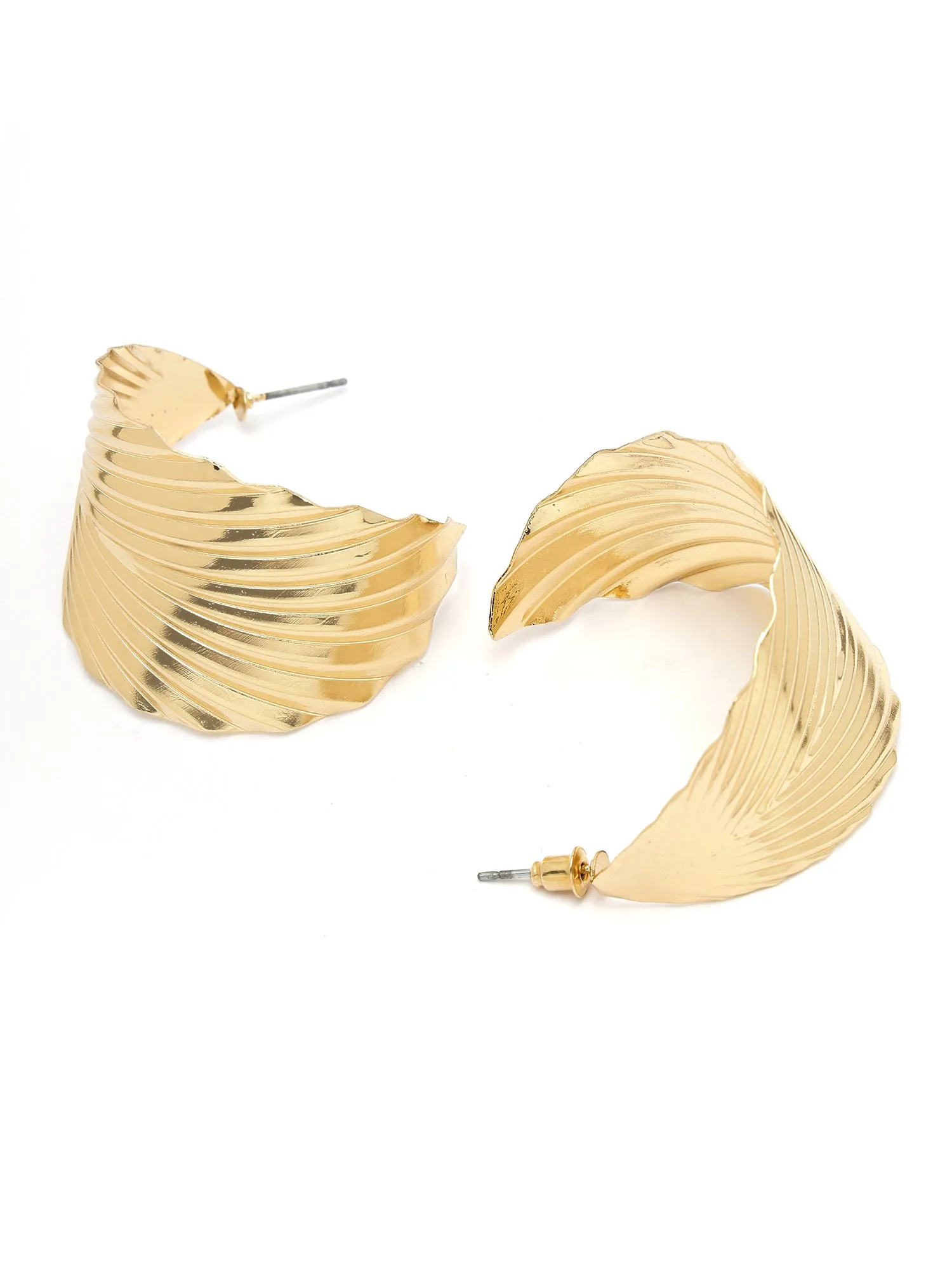 Bohey by KARATCART Gold Plated Graduating Leaf Design Half Hoop Earrings