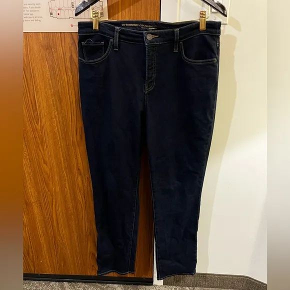 Chico's So Slimming Girlfriend Straight Leg Jeans Size 10R