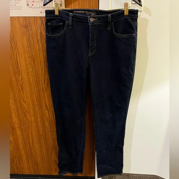 Chico's So Slimming Girlfriend Straight Leg Jeans Size 10R