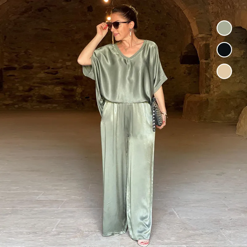 Elizabeth® | Shiny set with an oversized V-neck