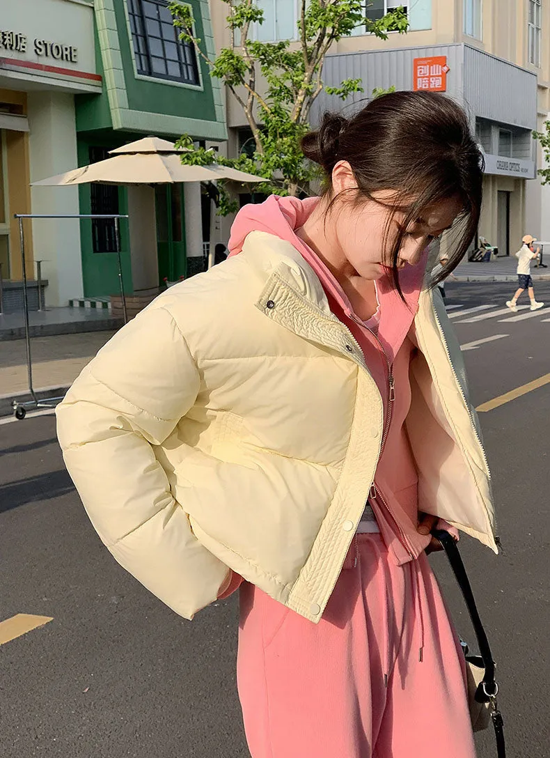 Fashionable Insulated Solid Puffer Jacket with Easy-to-Clean Material