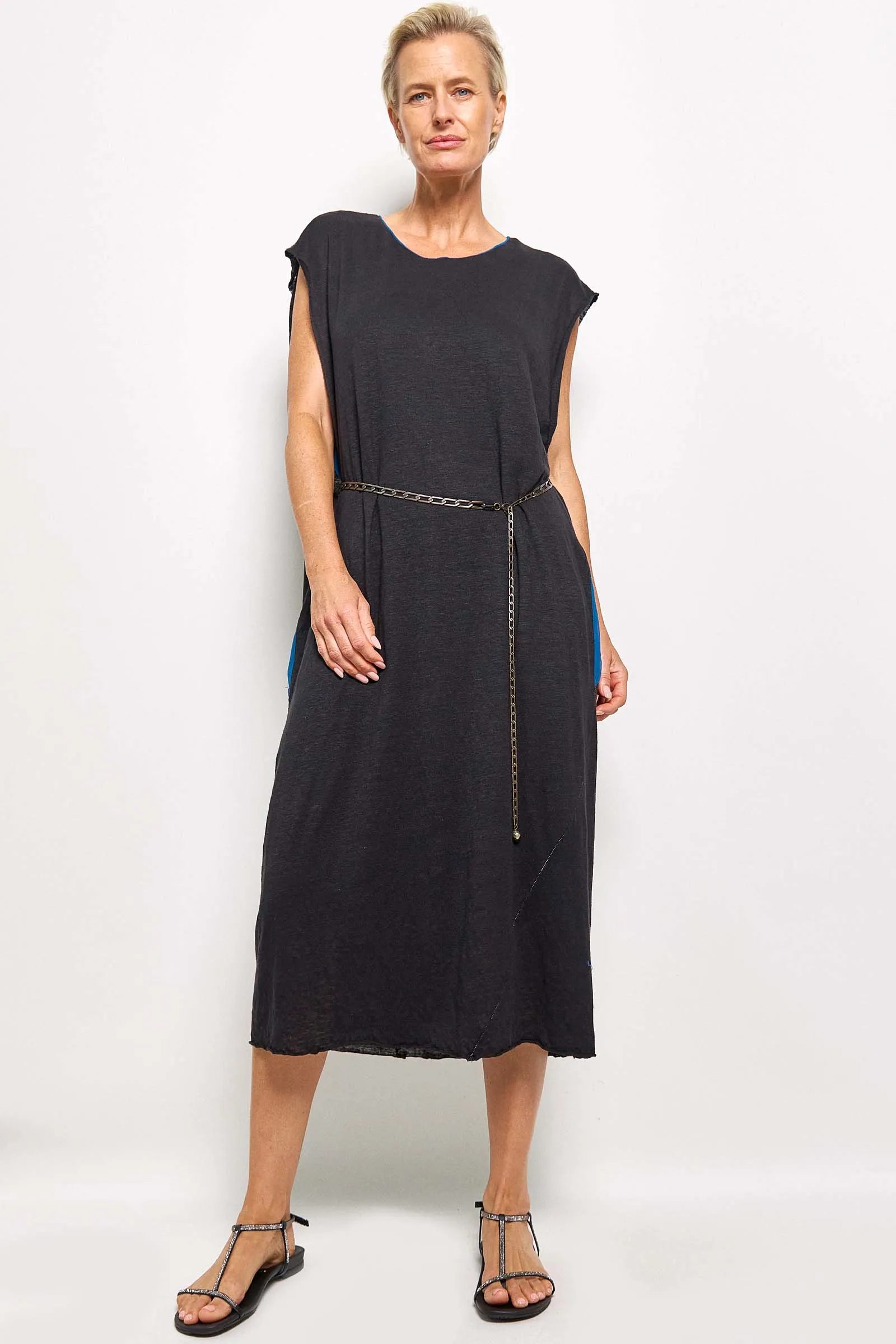 garçonne linen dress