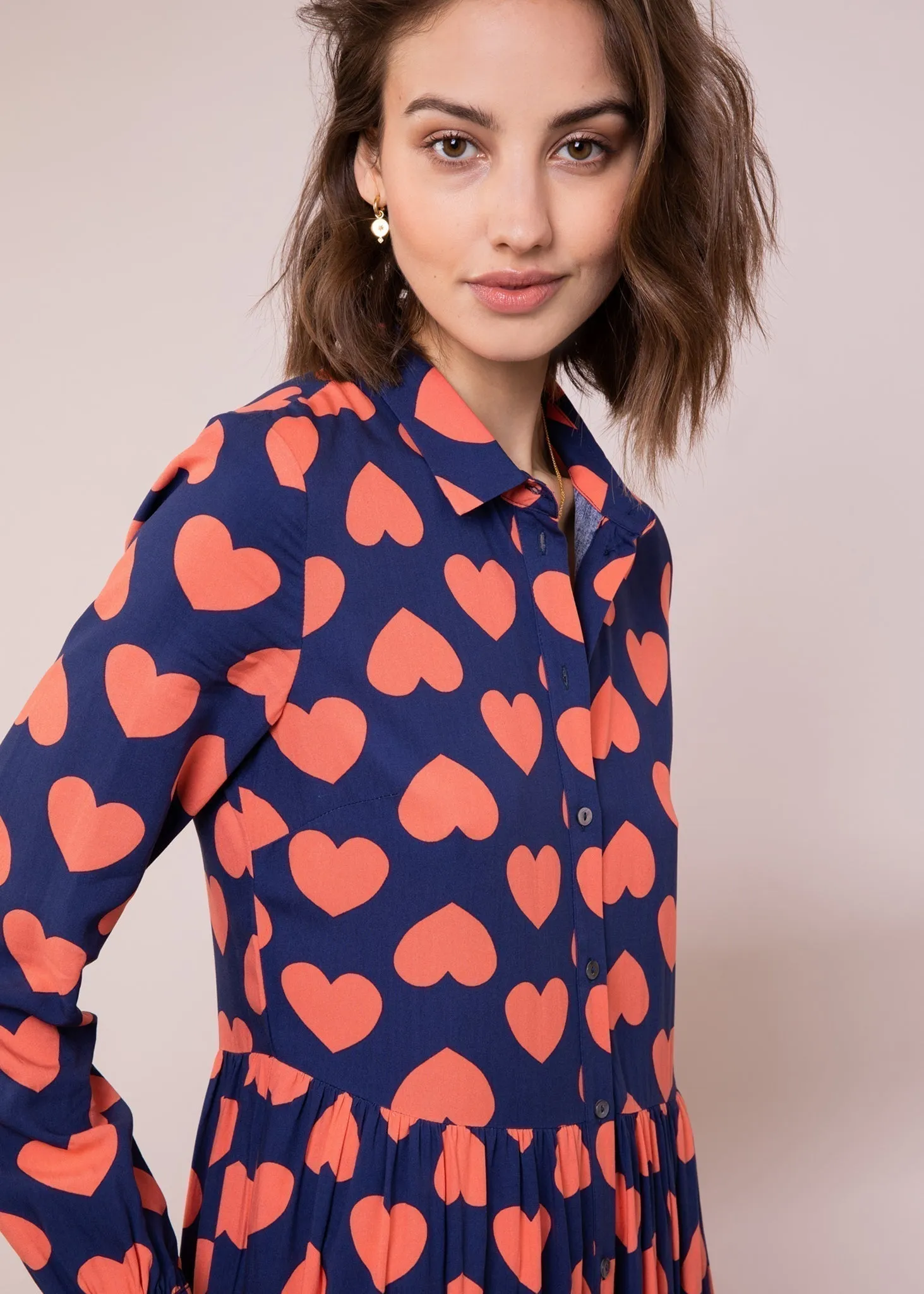 Graphic Heart Ecovero Midi Shirt Dress (Navy/ Coral)