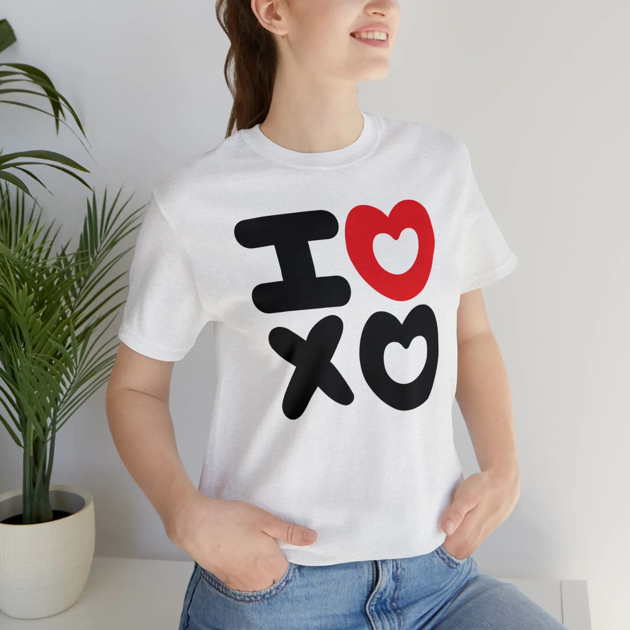 I Love XO Happy Valentine's Day T-Shirt | Sweetheart Love Tee |  Bella Canvas 3001 Unisex |  I Love You Short Sleeve Tshirt