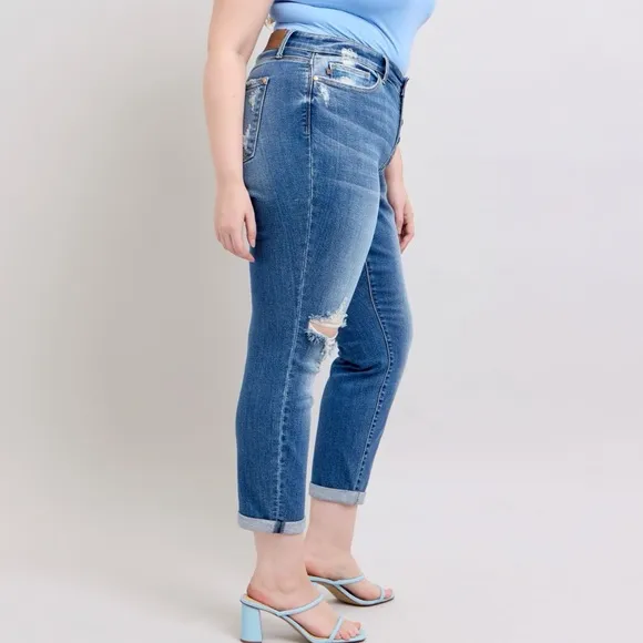 Judy Blue Full Size Button Fly Distressed Jeans with Pockets Plus Size