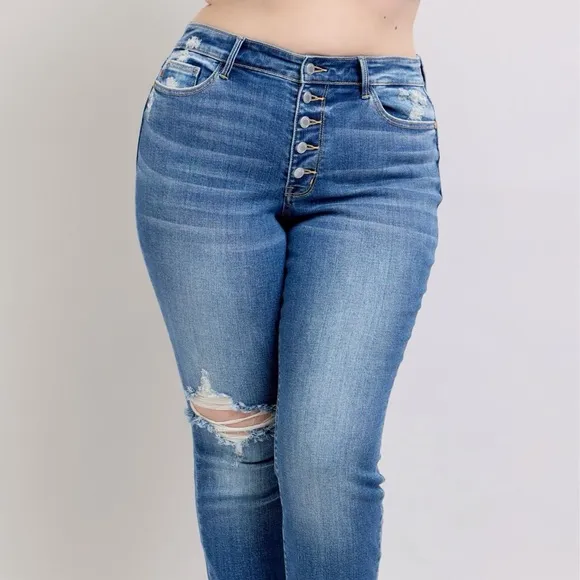 Judy Blue Full Size Button Fly Distressed Jeans with Pockets Plus Size