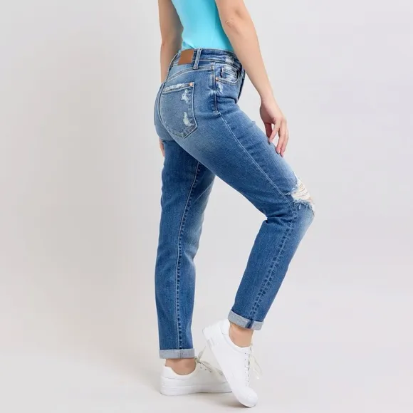 Judy Blue Full Size Button Fly Distressed Jeans with Pockets Plus Size