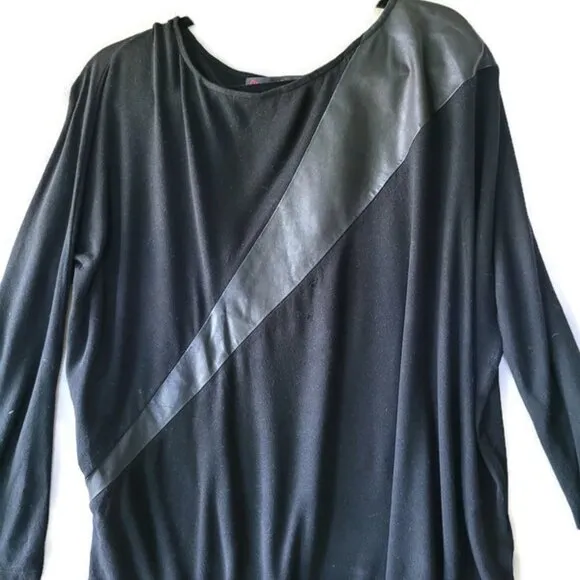 Lamb leather Alice and Olivia Lightweight Sweater, Size Large Oversized