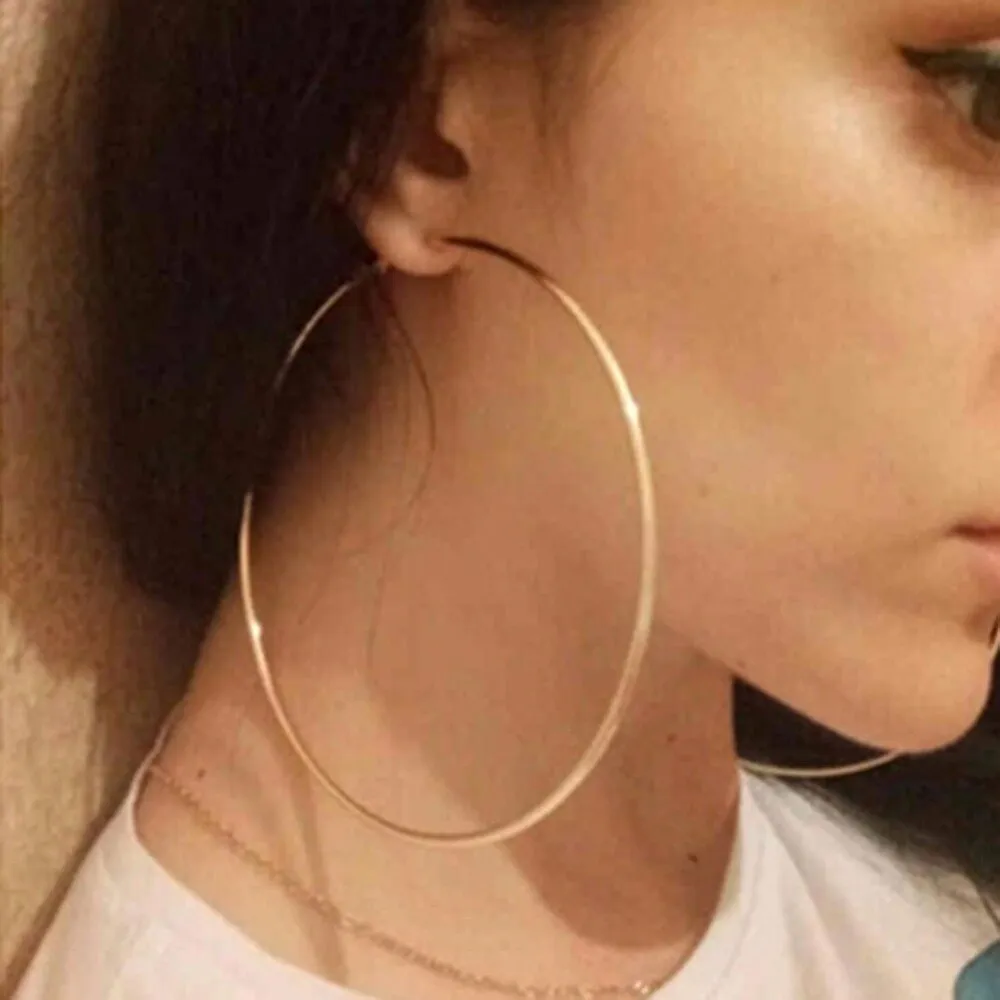 Large Smooth Circle Hoop Earrings