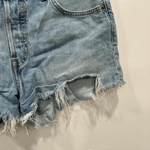 Levi’s 501 Patchwork Light Wash Distressed High Waist Denim Shirts Size 29