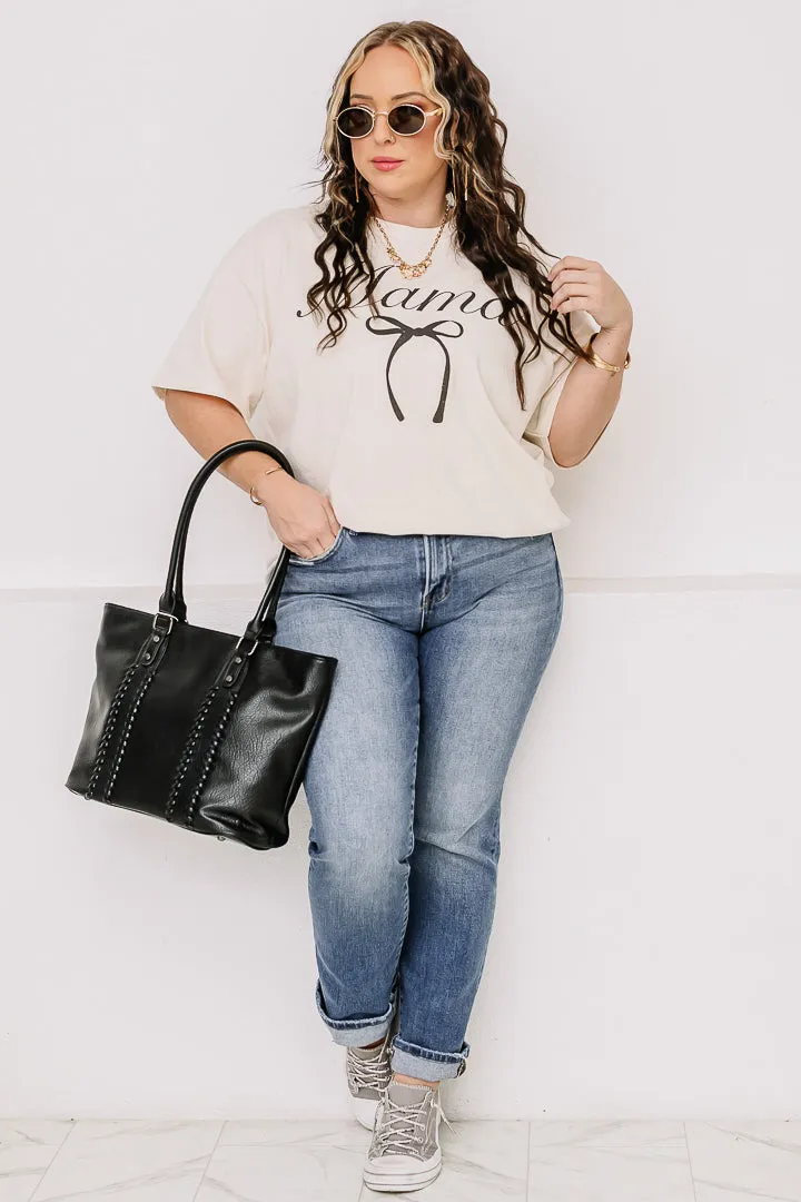 MAMA RIBBON BOW OVERSIZED GRAPHIC TEE