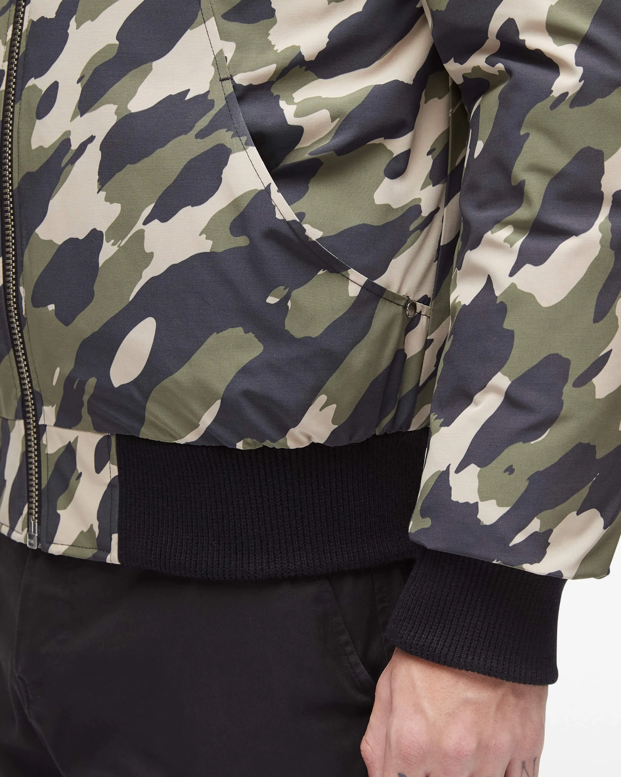 MOOSE KNUCKLES BALLISTIC BOMBER CAMO