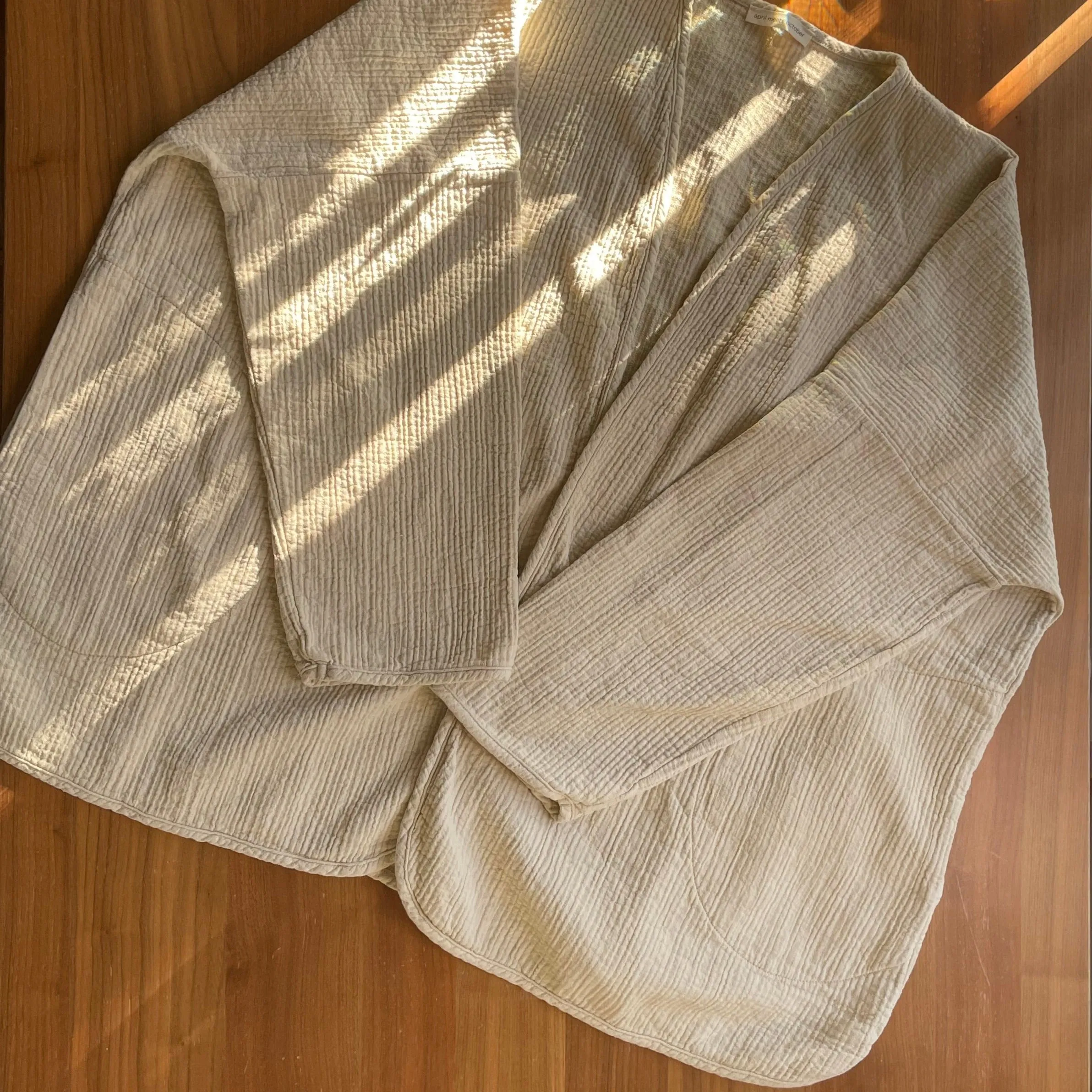 November Robe Oat