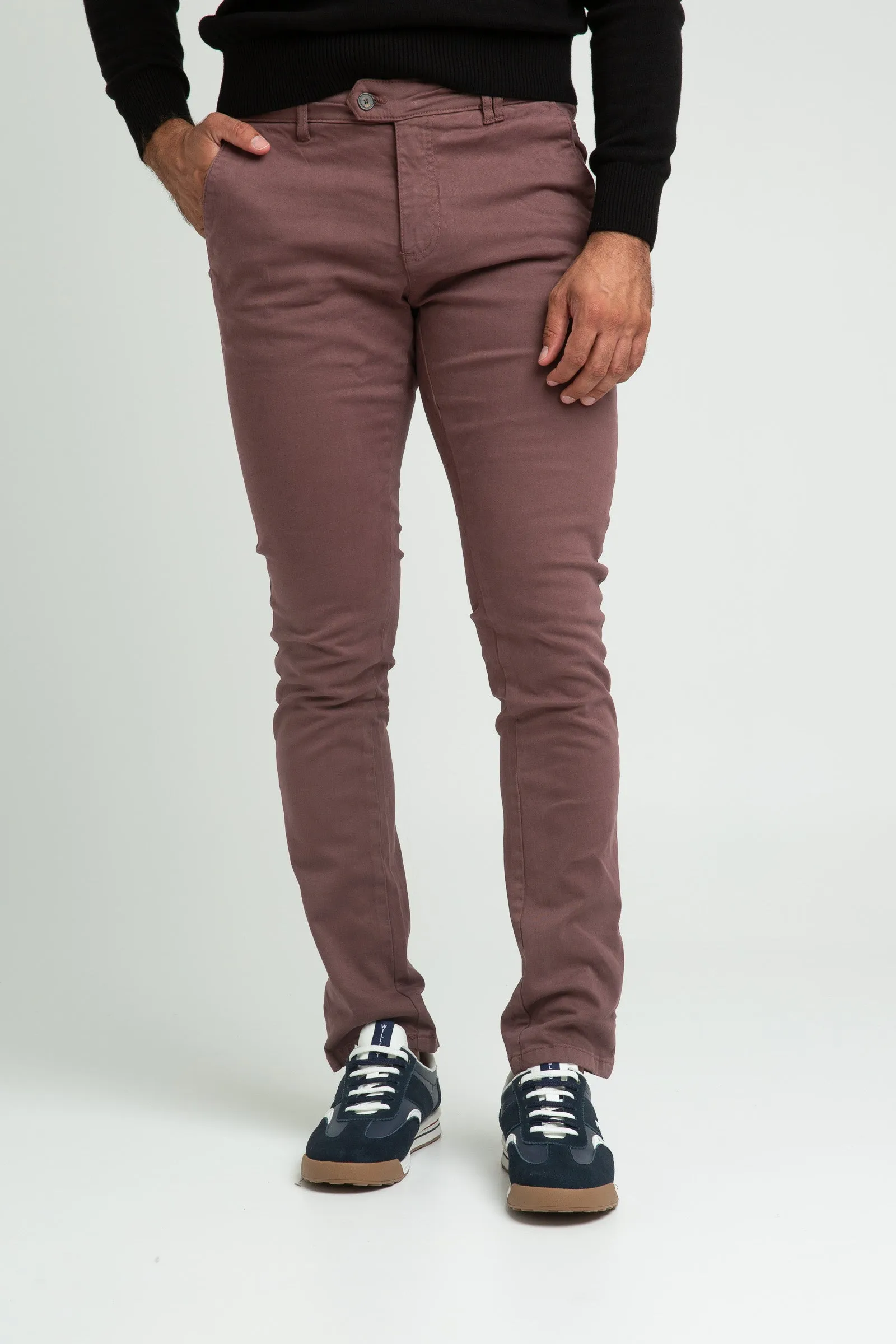 Pantalón Chino Burdeos