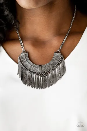 Paparazzi Impressively Incan Necklace Black