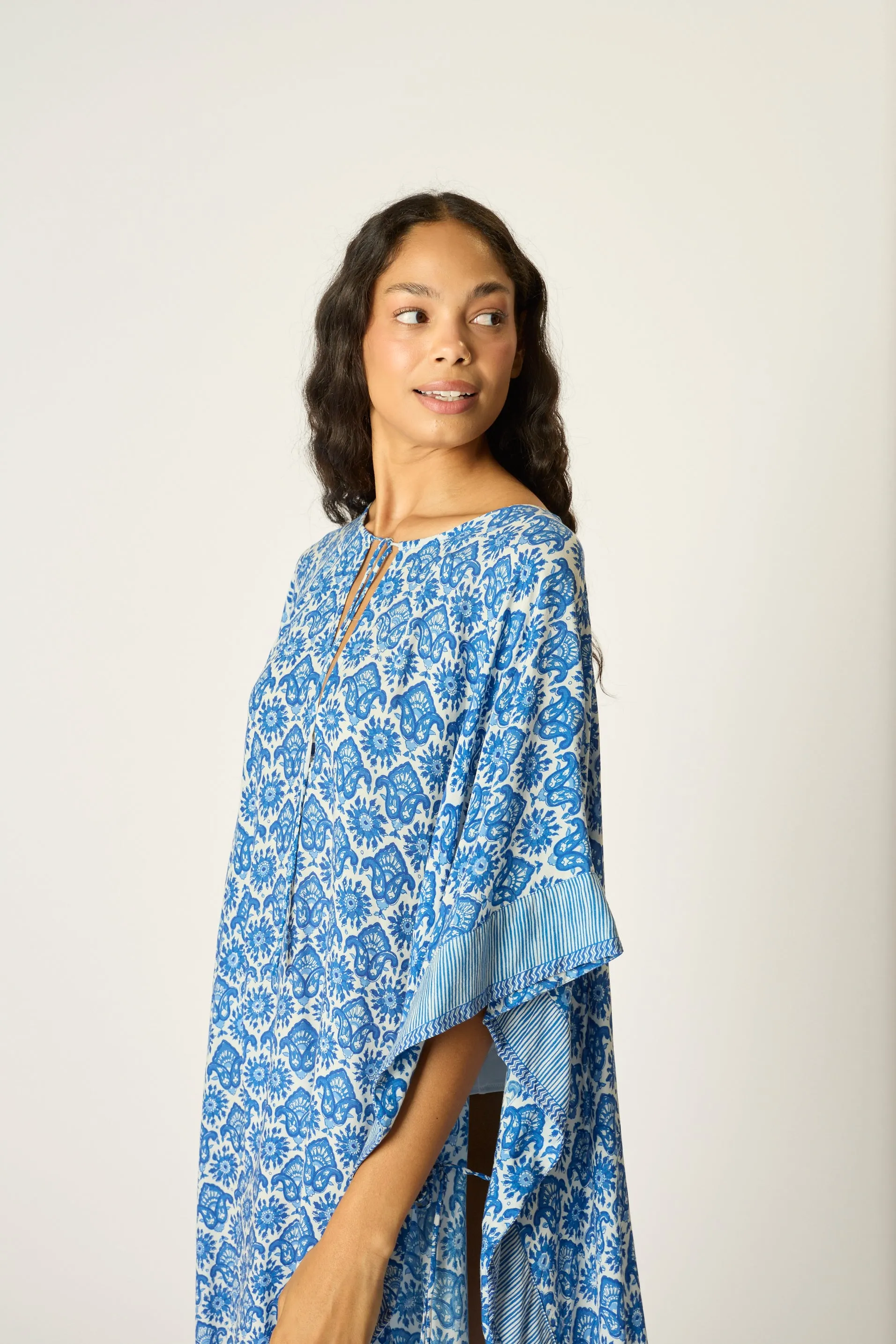 PAULINA CAFTAN