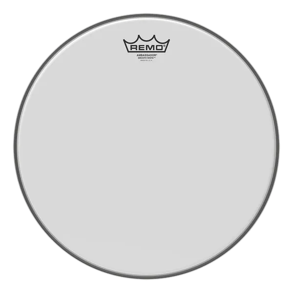 Remo 26" Ambassador Smooth White bassokalvo