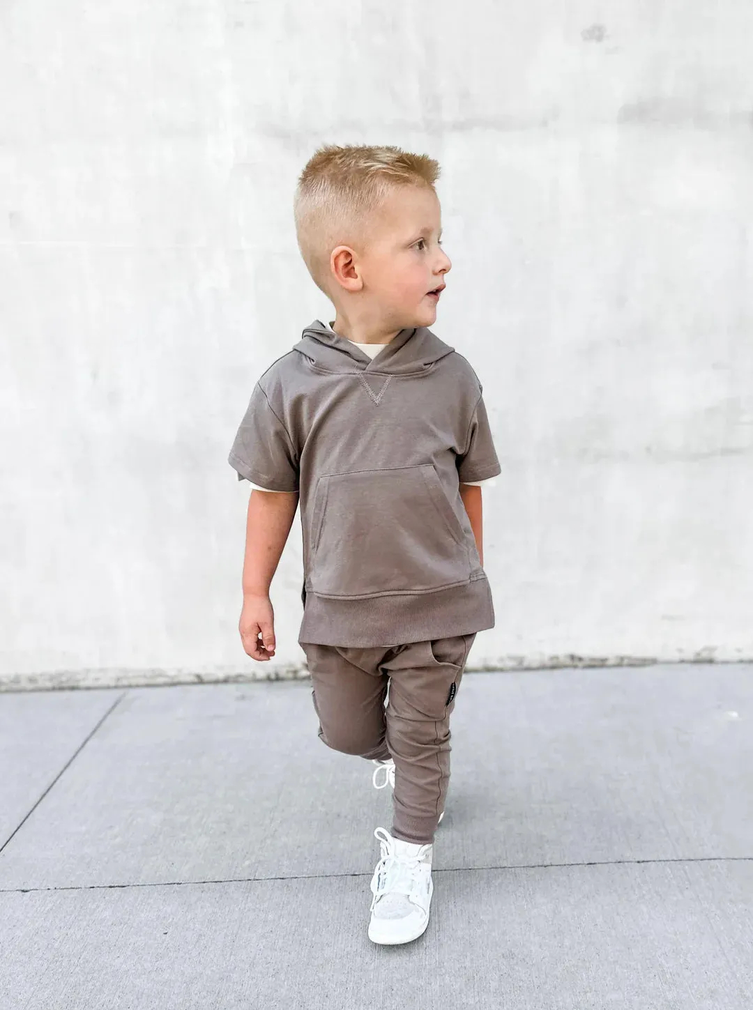 SHORT SLEEVE HOODIE - MUSHROOM