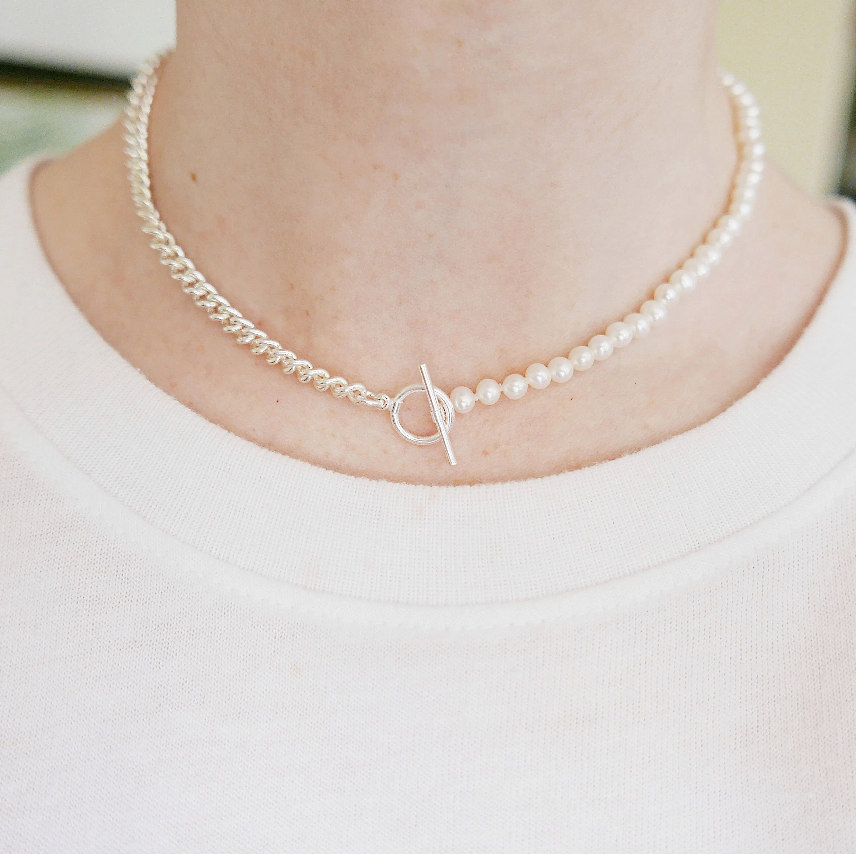 Small Split Personality Choker