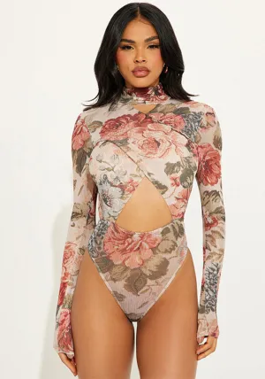 Sophisticated Hollow Print Long Sleeve Slim Bodysuit for Winter Elegance