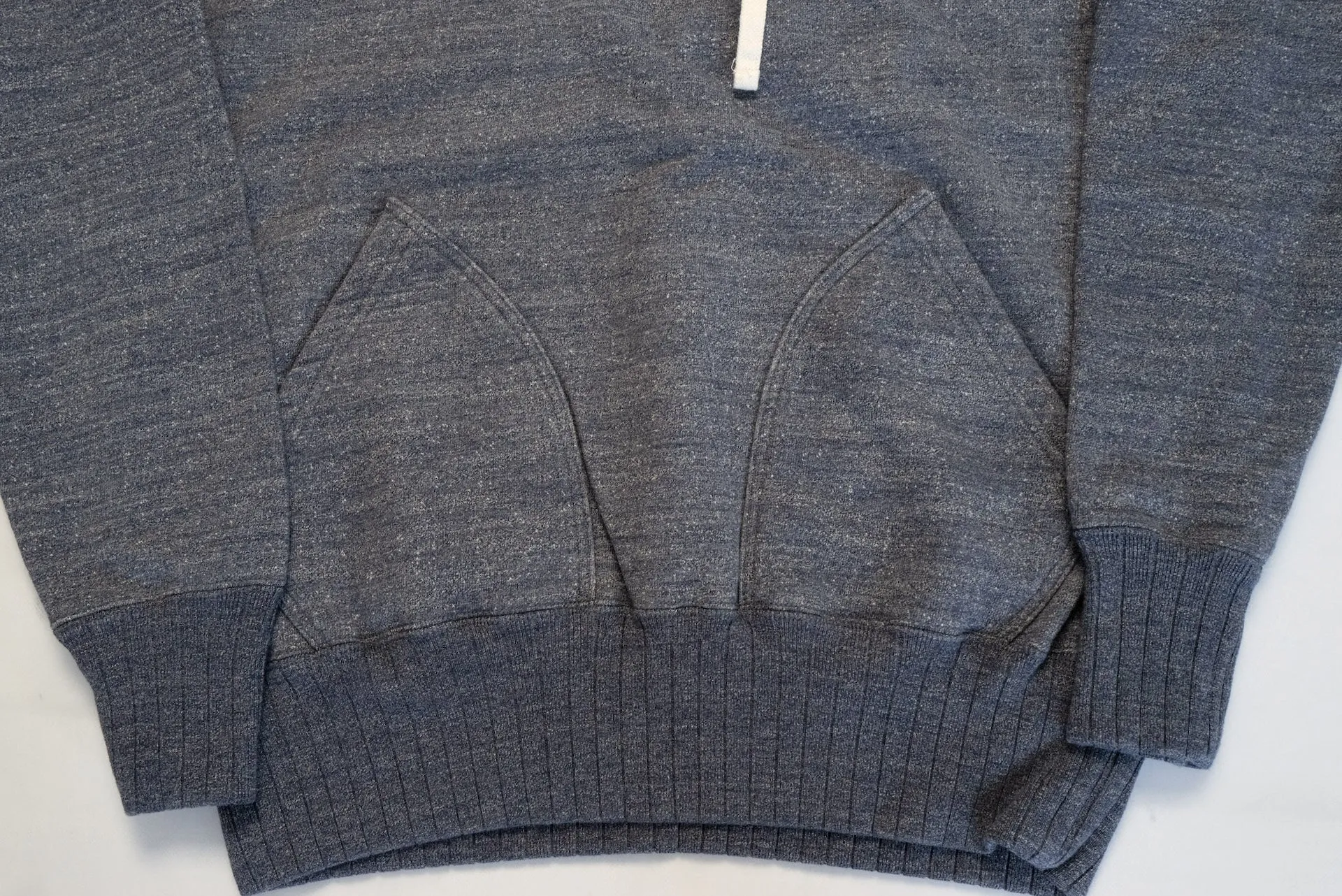Studio D'Artisan 12oz 'Suvin Gold' Loopwheeled Pull Over (Heather Navy)