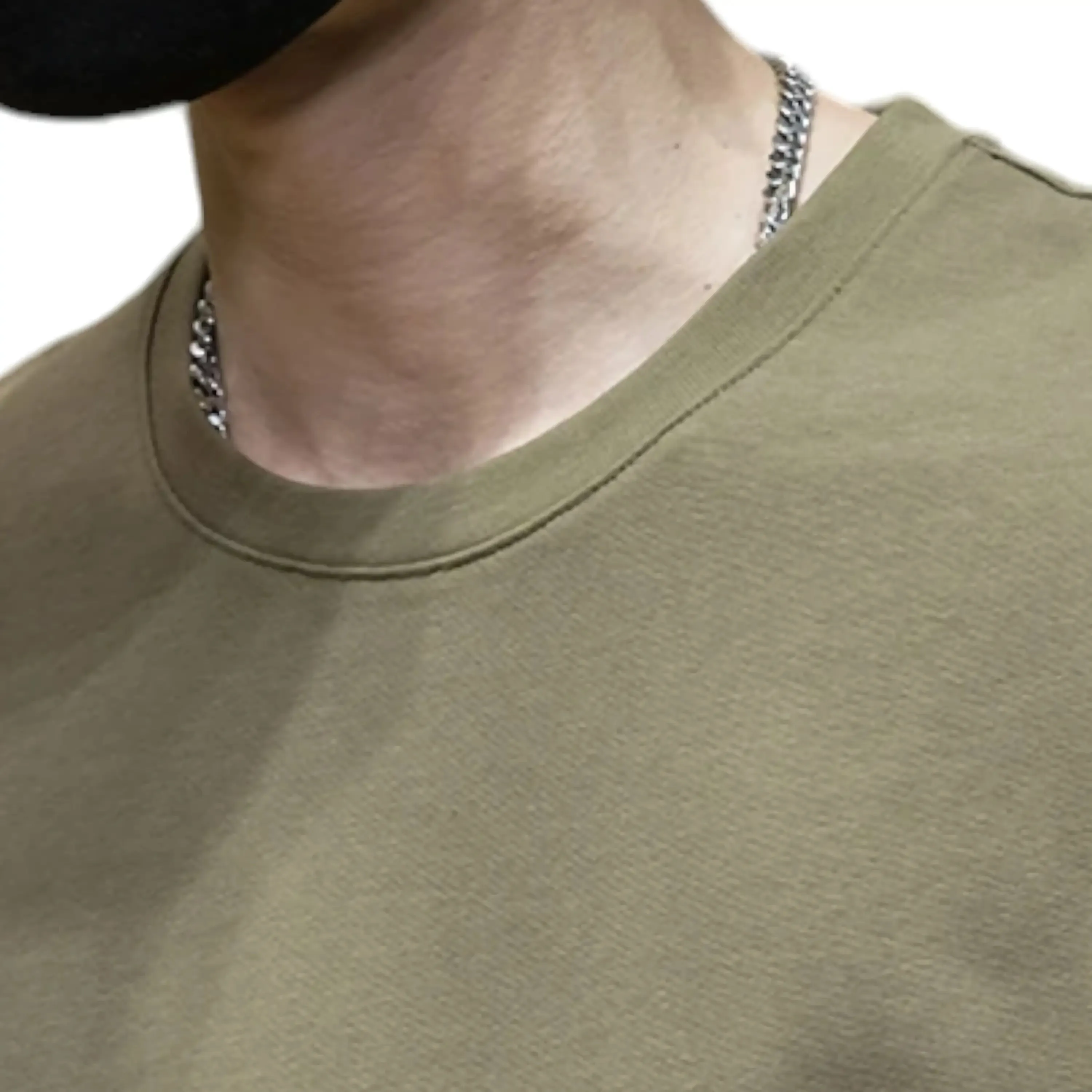 T-SHIRT MILITAIRE - COLLECTION MASCULINE