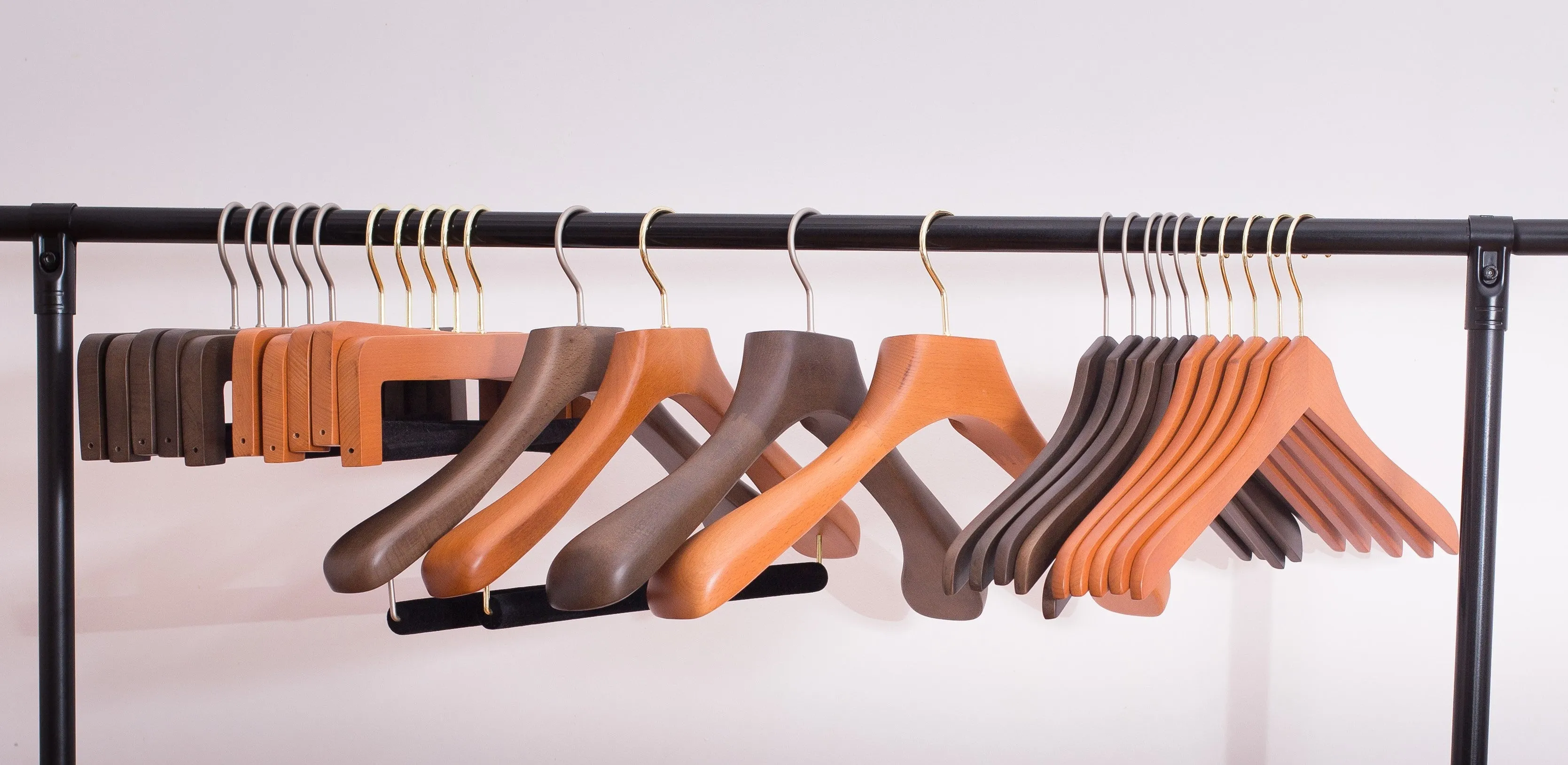Tailor Made® Suit Hanger