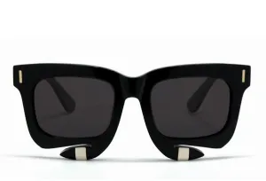 TUSK: BLACK