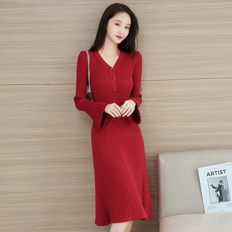 Winter Fashion Padded Sweater Skirt Mid-length Over The Knee V-neck Knitted Dress Slim Inner Base Bag Hip Skirt