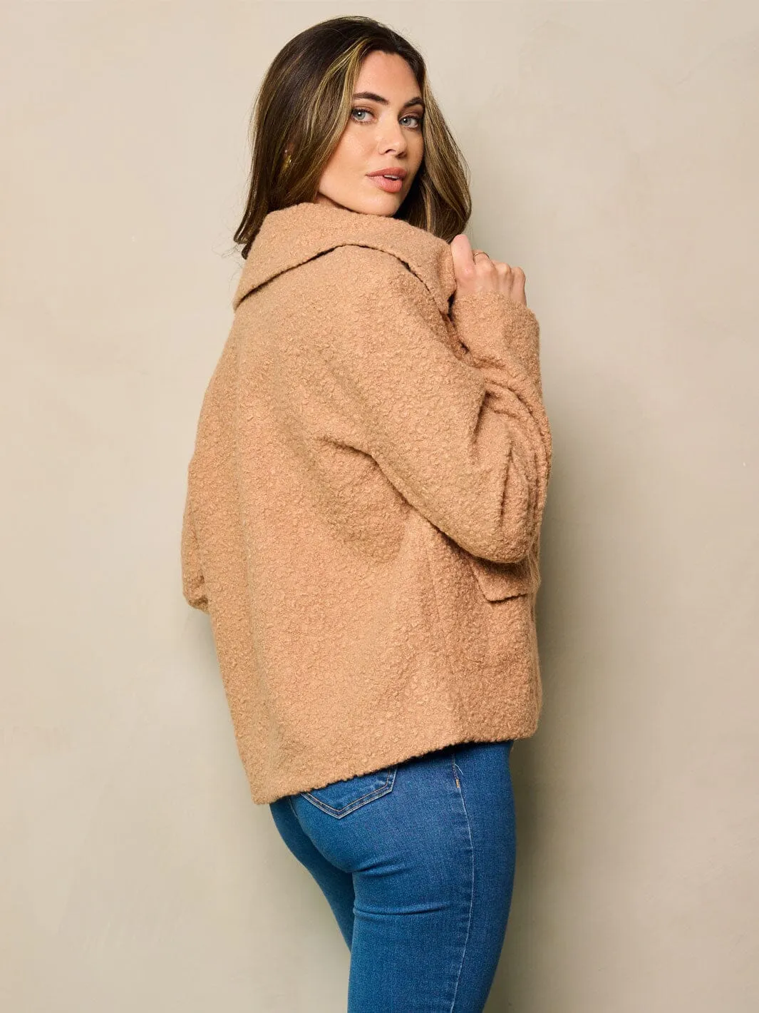 WOMEN'S LONG SLEEVE BUTTON UP SHERPA JACKET